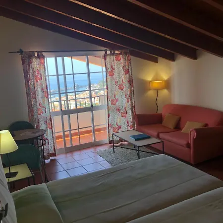 Lägenhetshotell Quinta Mae Dos Homens 3*