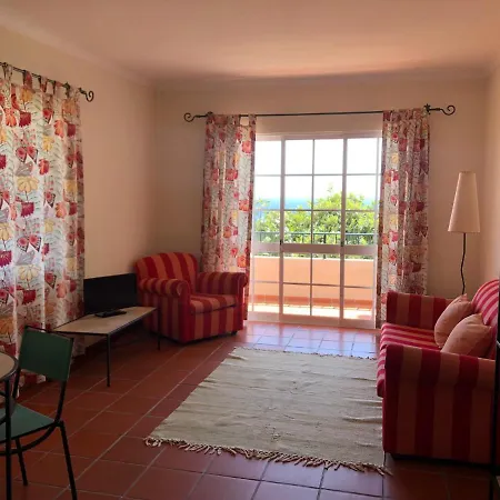 Quinta Mae Dos Homens Aparthotel 3*