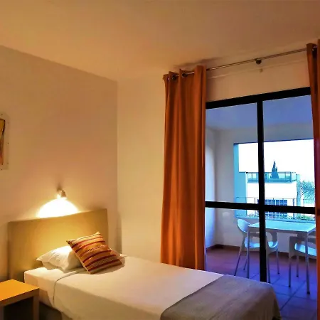 Quinta Mae Dos Homens Aparthotel 3*