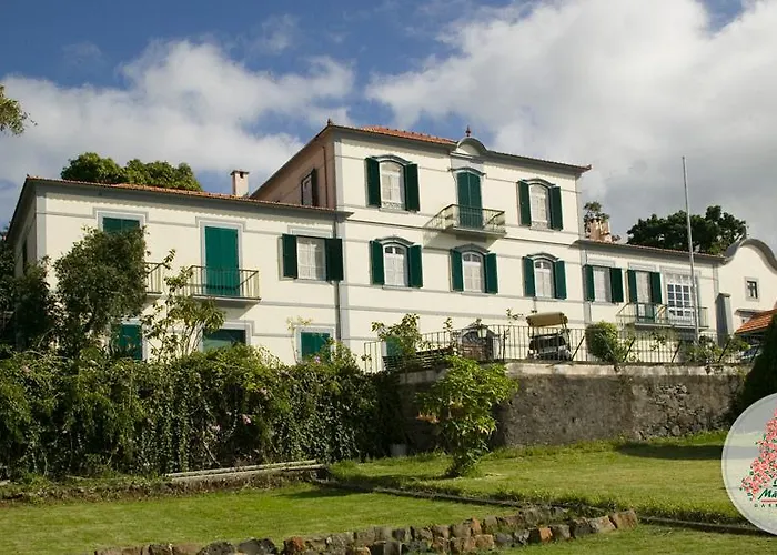 Quinta Mae Dos Homens Apartahotel 3*