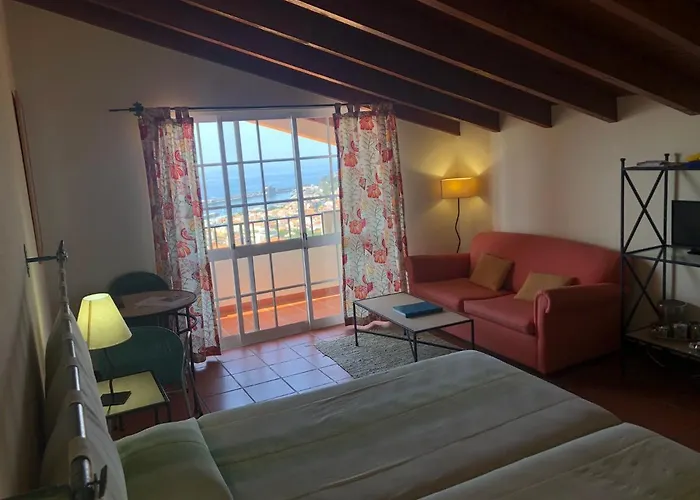 Apartahotel Quinta Mae Dos Homens 3*