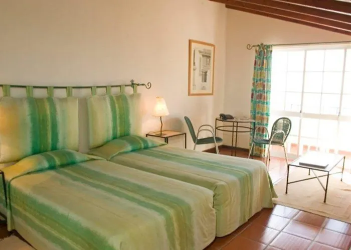 Quinta Mae Dos Homens Apartahotel