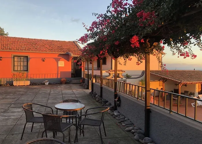 Quinta Mae Dos Homens Apartahotel 3*