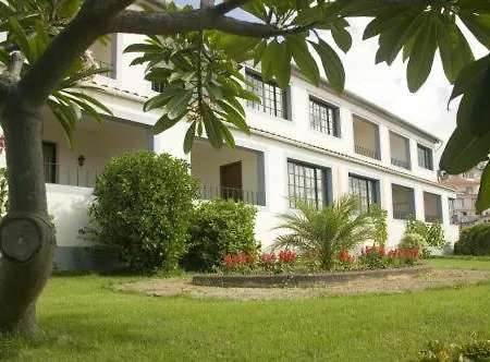 Ξενοδοχείο με διαμερίσματα Quinta Mae Dos Homens Φουνκάλ