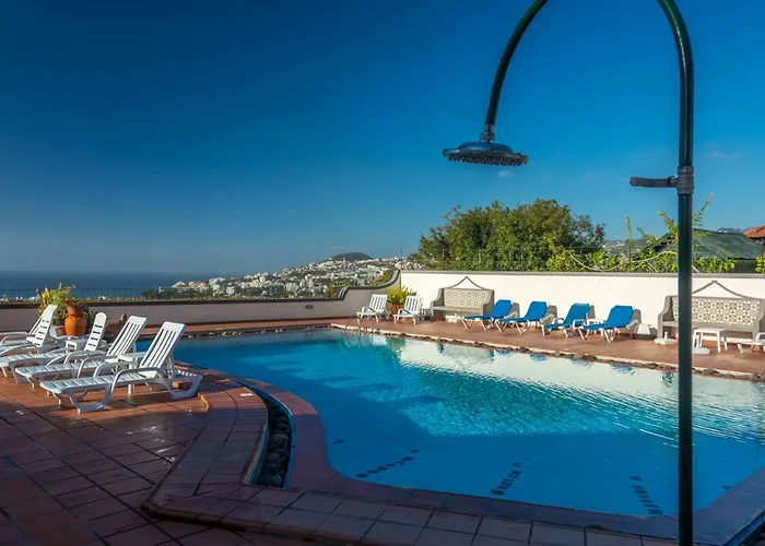 Quinta Mae Dos Homens Apartahotel 3*